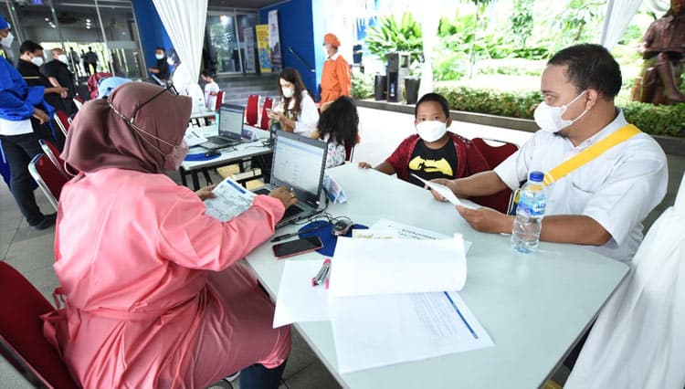 Kementerian PUPR RI Lanjutkan Program Vaksinasi Booster dan Dosis Pertama Anak Usia 6–11 Tahun